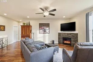 11 NE 17th St, Battle Ground, WA 98604 - Photo 13