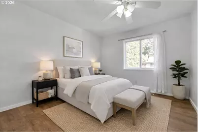 9430 SW Inez St, Portland, OR 97224 - Photo 13