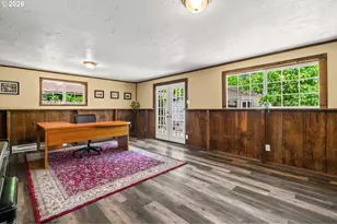 175 Bushnell Ln, Eugene, OR 97404 - Photo 27