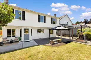 9047 SW Reiling St, Portland, OR 97224 - Photo 43