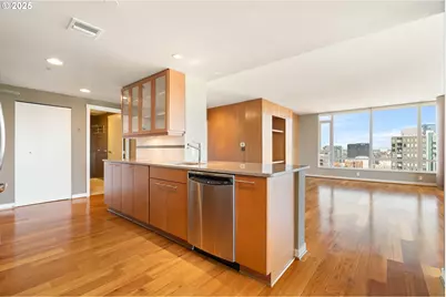 1500 SW 11th Ave #1704, Portland, OR 97201 - Photo 15