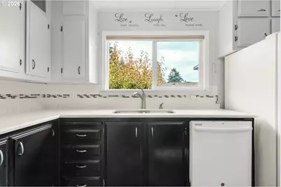 100 SW 195th Ave #20, Beaverton, OR 97006 - Photo 9