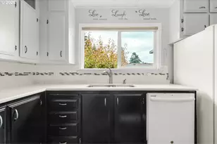 100 SW 195th Ave, Beaverton, OR 97006 - Photo 9