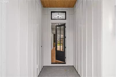 760 N V St, Washougal, WA 98671 - Photo 3