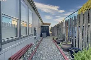 51490 SE 6th St, Scappoose, OR 97056 - Photo 33