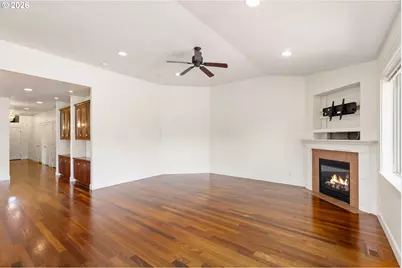 11190 NW 317th Pl, North Plains, OR 97133 - Photo 5