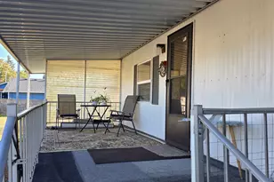 21016 SE Stark St, Gresham, OR 97030 - Photo 7