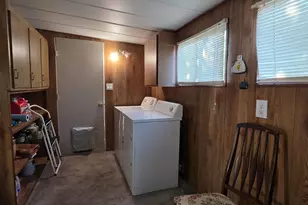 21016 SE Stark St, Gresham, OR 97030 - Photo 33
