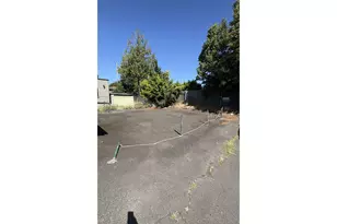 7515 NE Glisan St, Portland, OR 97213 - Photo 13