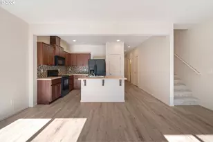 8512 NE 13th Pl, Vancouver, WA 98665 - Photo 3