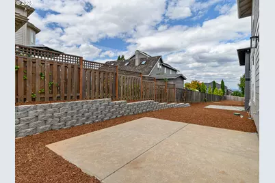 2271 SW Phyllis Pl, Gresham, OR 97080 - Photo 37