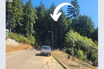 800 Masters Ct, Reedsport, OR 97467 - Photo 5