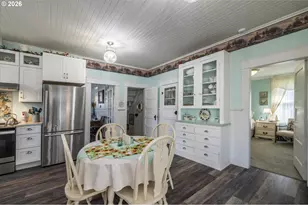 830 Division St SE, Bandon, OR 97411 - Photo 25