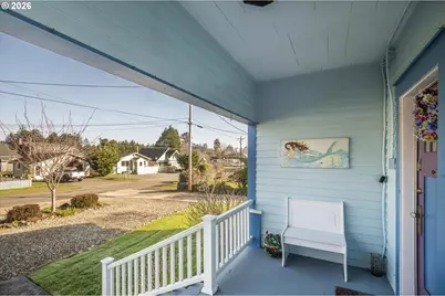 830 Division St SE, Bandon, OR 97411 - Photo 45