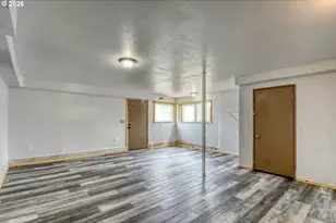 380 Thompson St, Heppner, OR 97836 - Photo 37