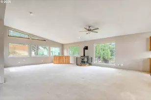 380 Thompson St, Heppner, OR 97836 - Photo 17