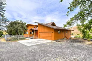 380 Thompson St, Heppner, OR 97836 - Photo 5
