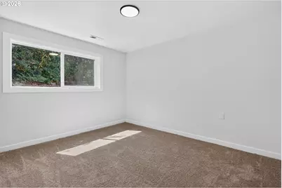 16006 NE Morris Ct, Portland, OR 97230 - Photo 31