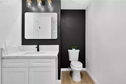 16006 NE Morris Ct, Portland, OR 97230 - Photo 23