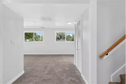 16006 NE Morris Ct, Portland, OR 97230 - Photo 27