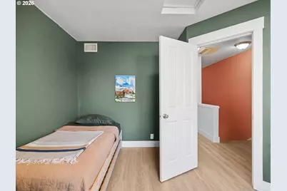 7627 N Newman Ave, Portland, OR 97203 - Photo 27