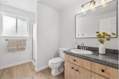 16465 White Buck Ave, La Pine, OR 97739 - Photo 21