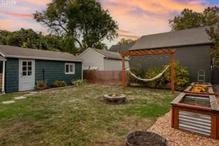 3329 NE Tillamook St, Portland, OR 97212 - Photo 25