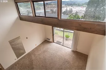 26 NW Mountain View Dr, Roseburg, OR 97471 - Photo 13