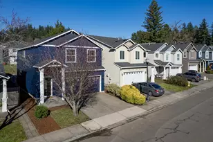 5515 L St, Washougal, WA 98671 - Photo 3