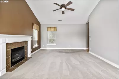1641 E Heitman Ave, La Center, WA 98629 - Photo 7
