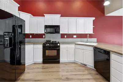 1641 E Heitman Ave, La Center, WA 98629 - Photo 11