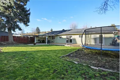 2500 Wright St, The Dalles, OR 97058 - Photo 3