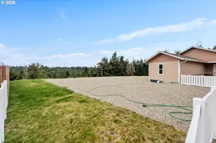 63404 Nathan Dr, Coos Bay, OR 97420 - Photo 35