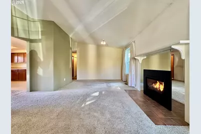 9530 SW 55th Ave SW, Portland, OR 97219 - Photo 5