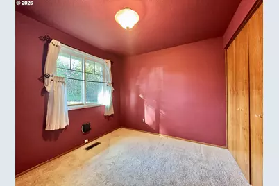 9530 SW 55th Ave SW, Portland, OR 97219 - Photo 15