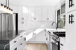 16 Othello St, Lake Oswego, OR 97035 - Photo 5