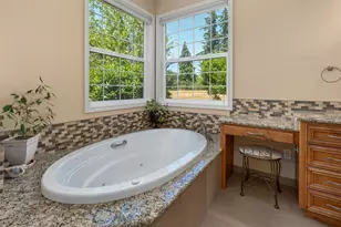 11380 NW Valley Vista Rd, Hillsboro, OR 97124 - Photo 15