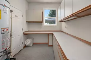 11380 NW Valley Vista Rd, Hillsboro, OR 97124 - Photo 23