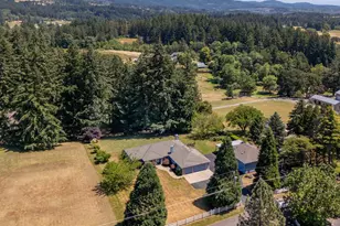 11380 NW Valley Vista Rd, Hillsboro, OR 97124 - Photo 41