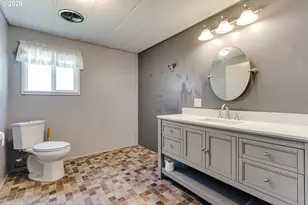 1475 Green Acres Rd, Eugene, OR 97408 - Photo 15