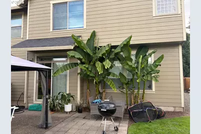 410 N 7th St, Carlton, OR 97111 - Photo 9