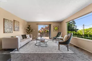 10100 SE Walnut Dr, Happy Valley, OR 97086 - Photo 3