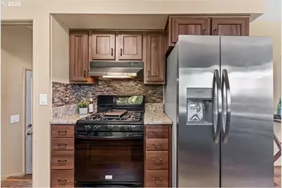 10100 SE Walnut Dr, Happy Valley, OR 97086 - Photo 15