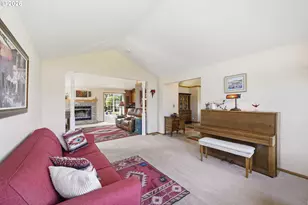 2277 Bonnie Ln, Springfield, OR 97477 - Photo 5