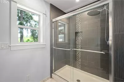 2051 Madison St, Eugene, OR 97405 - Photo 19