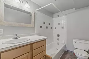 380 Columbia St, Cathlamet, WA 98612 - Photo 13