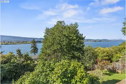 380 Columbia St, Cathlamet, WA 98612 - Photo 19