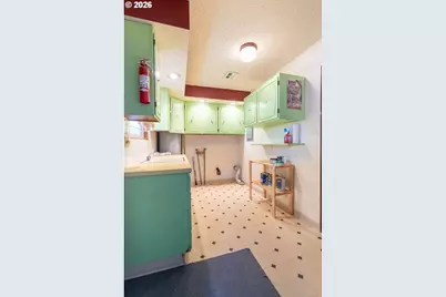 320 W Delta St, Union, OR 97883 - Photo 17