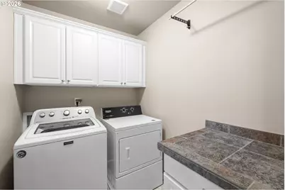 906 36th Pl, Forest Grove, OR 97116 - Photo 21