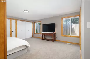 315 El Pino Ave, Lincoln City, OR 97367 - Photo 13